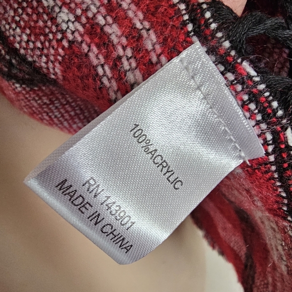 Coco+Carmen Red Black Patchwork Cardigan Poncho Size Womens One Size - Picture 9 of 9